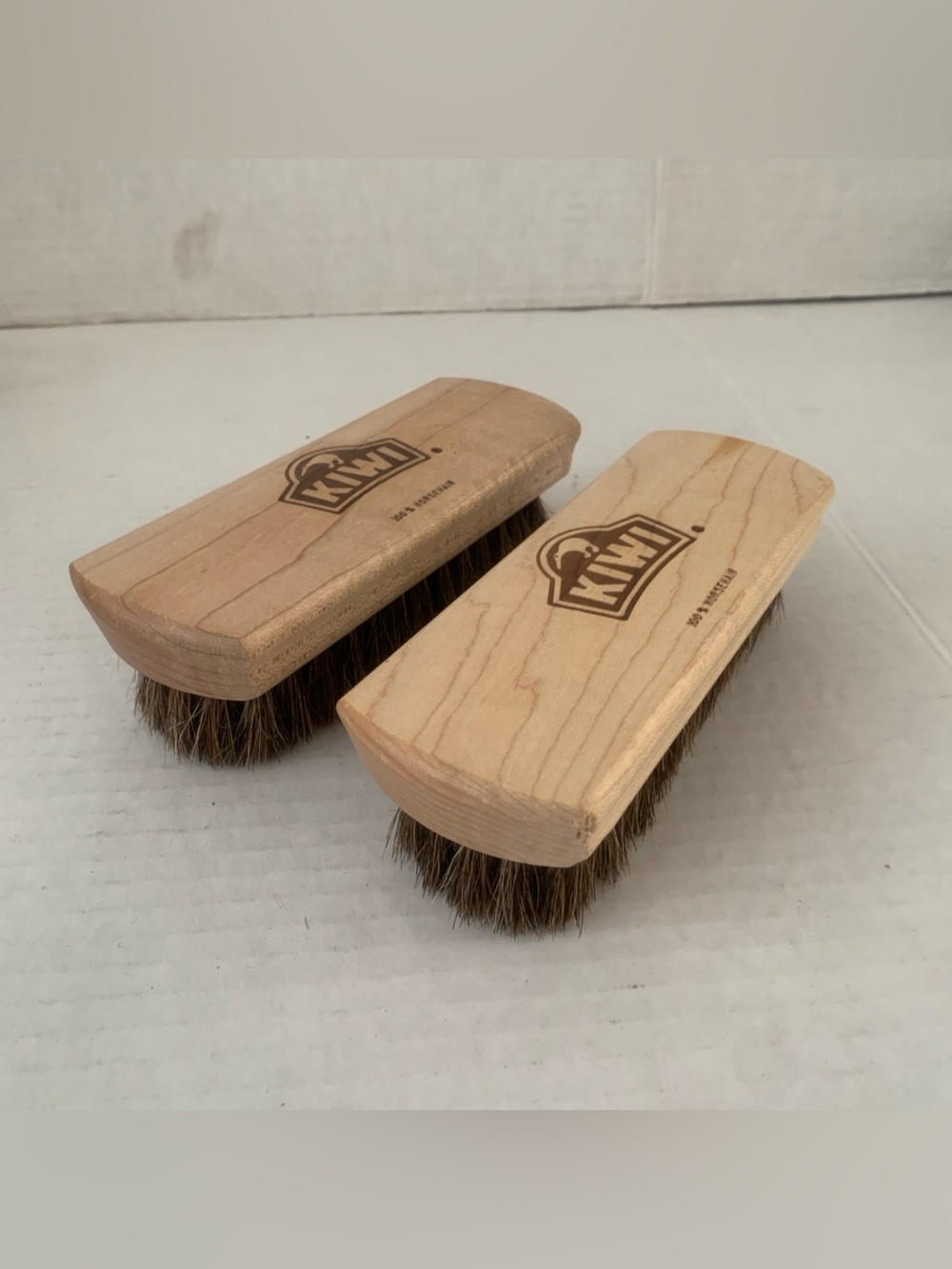 Set of 2 KIWI 100% Horsehair Shoe Shine Brushes Wood Handle Polishing Cleaning